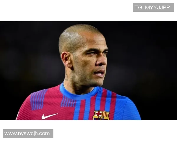 国外足球明星因涉嫌违法行为被警方拘留引发广泛关注与讨论